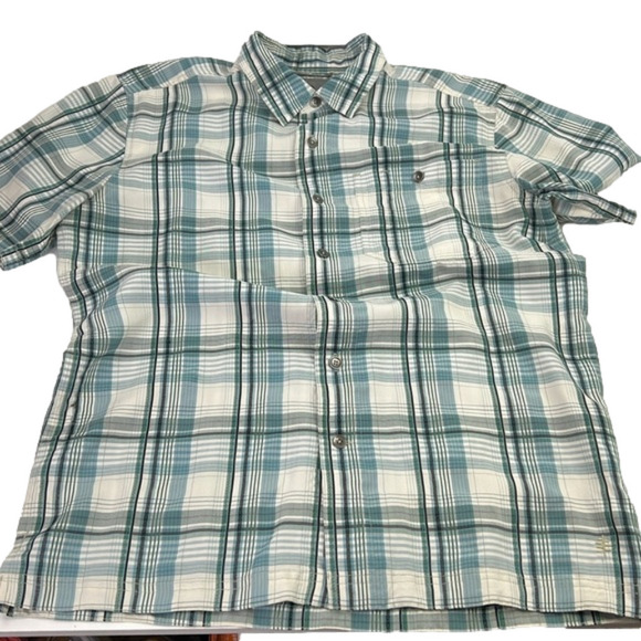Royal Robbins Men's Short Sleeve Medium Green Plaid Shirt - Picture 1 of 7